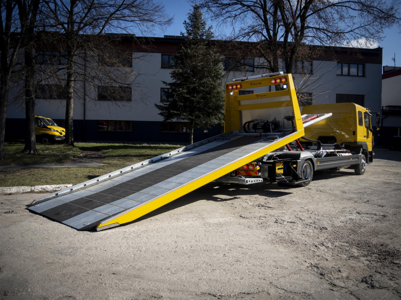 Abschleppplateau bis 18 Tonnen